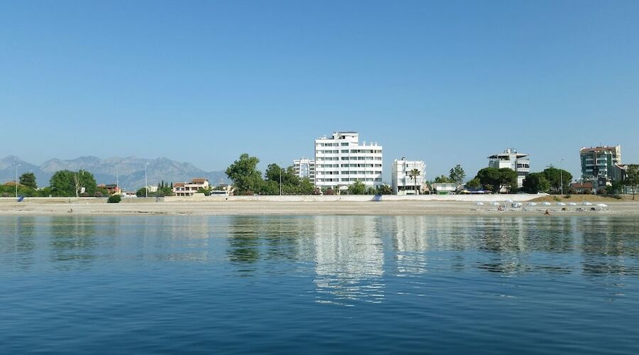 Acropol Beach Hotel